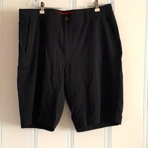 Under Armour Short Black Men Sz 38